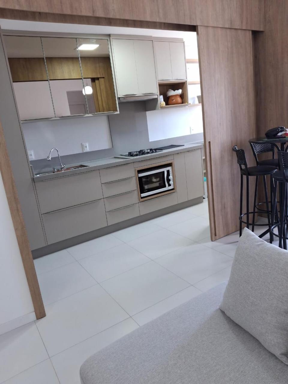 Novo Aconchegante Apartamento
